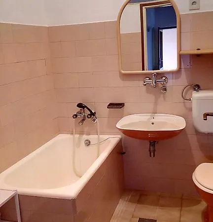 Apartman Artina *