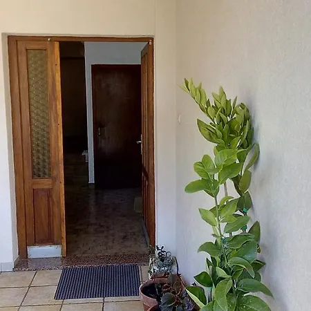 Apartman Artina *