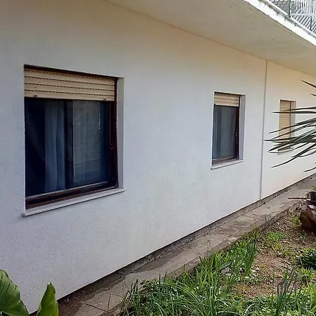 Apartman Artina